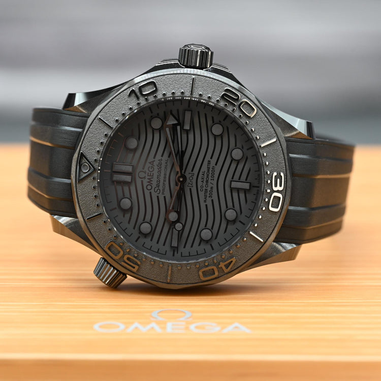 Omega Seamaster Diver 300M “Black Black” – Ref. 210.92.44.20.01.003