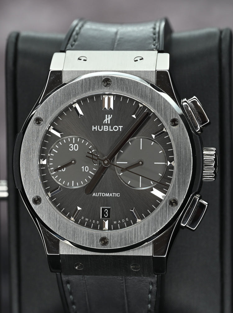 Hublot Classic Fusion Racing Grey Chronograph Titanium 45 mm, reference 521.NX.7071.LR