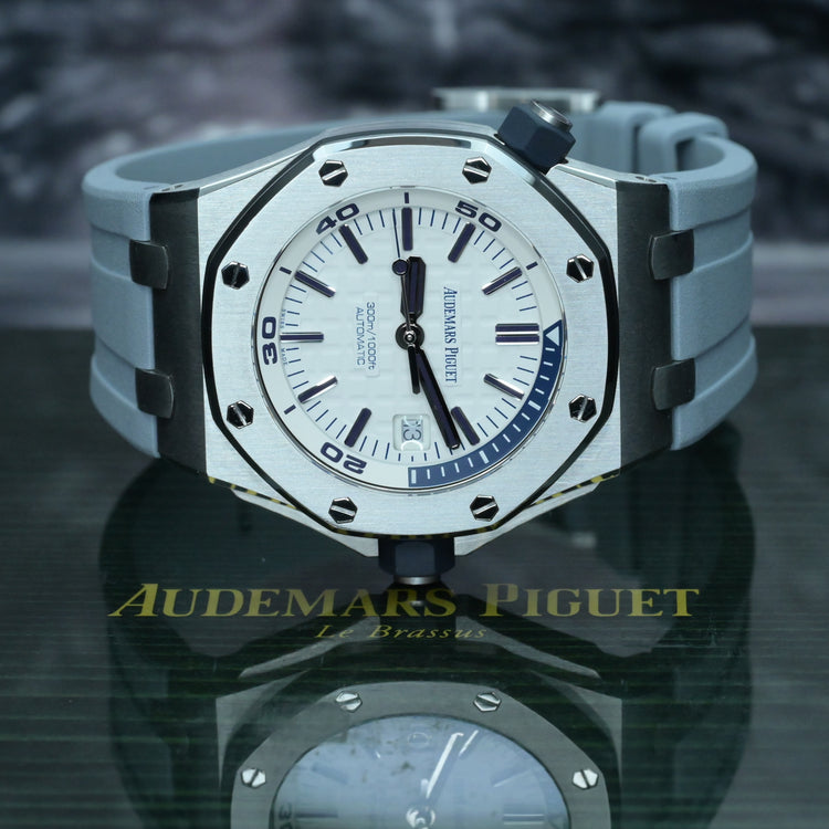 Audemars Piguet Royal Oak Offshore Diver 15710ST.OO.A010CA.01