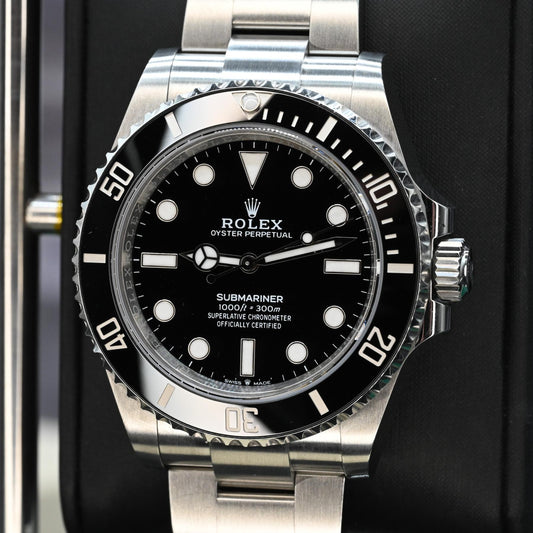 Rolex Rolex Submariner 41mm No-date Black Watch