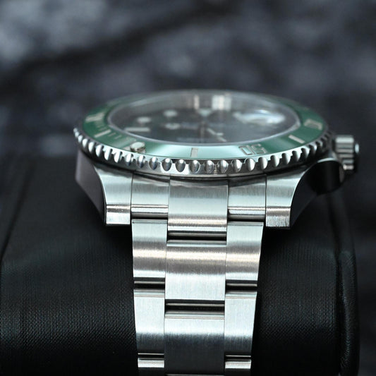 Rolex Submariner Date "Hulk" Ref. 116610LV 2018