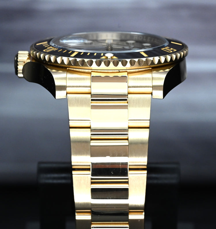 Rolex Gold Submariner 126618LN Black