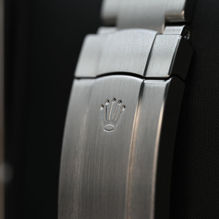 Rolex Oyster Perpetual 41 – Ref. 124300 (Black Dial)