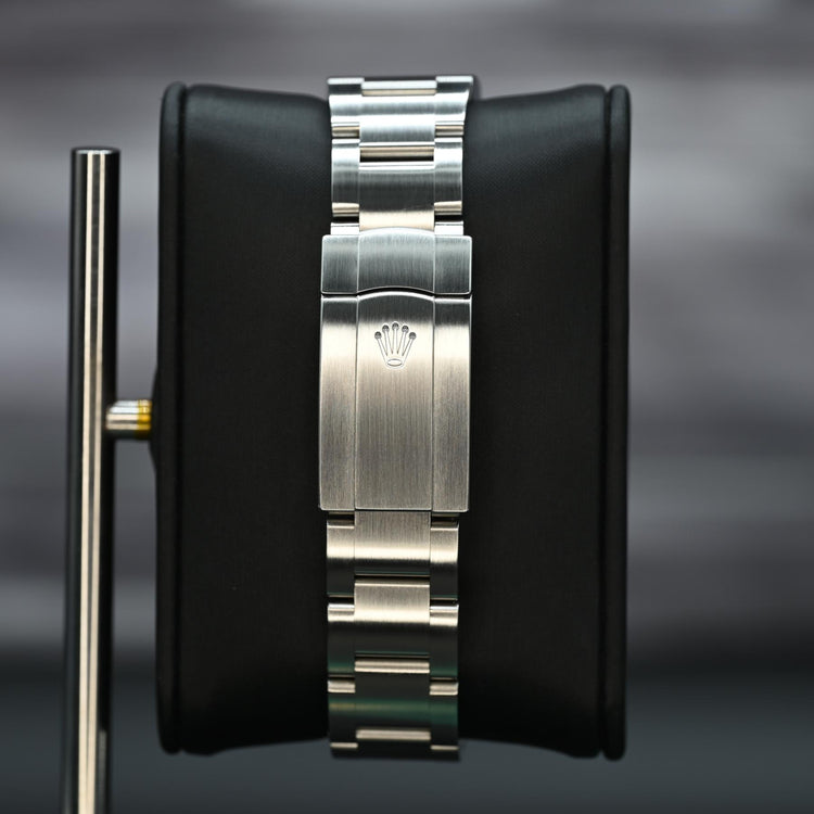 Rolex Oyster Perpetual 41 – Ref. 124300 (Black Dial)