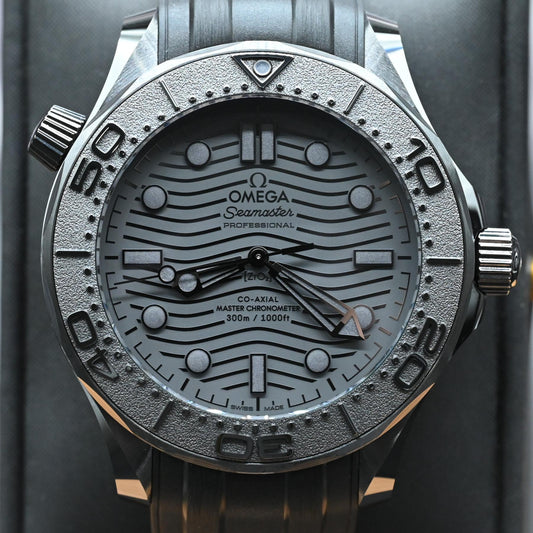 Omega Seamaster Diver 300M “Black Black” – Ref. 210.92.44.20.01.003